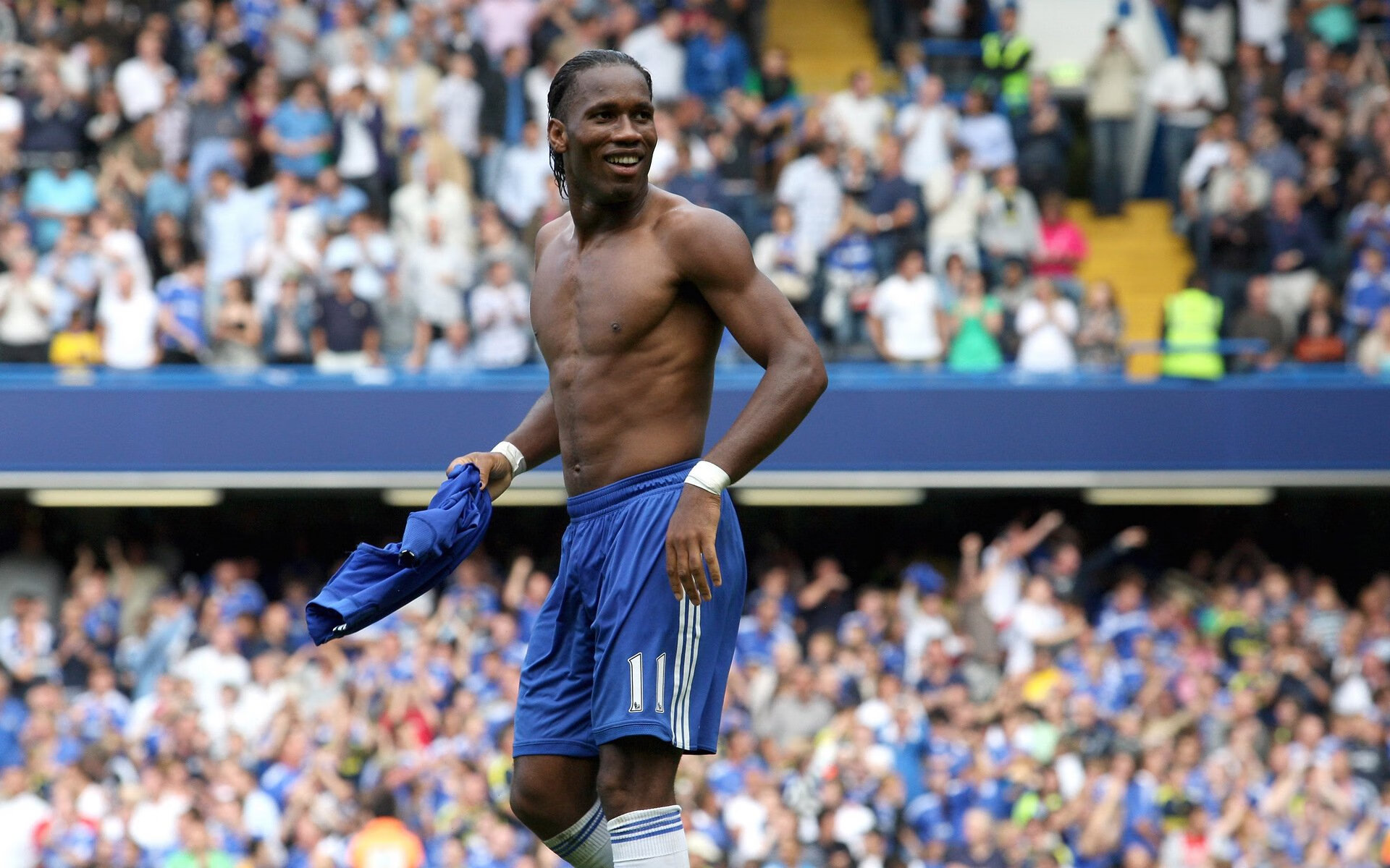 德甲突破传统，精彩反击与关键扑救令人震撼，德甲intro